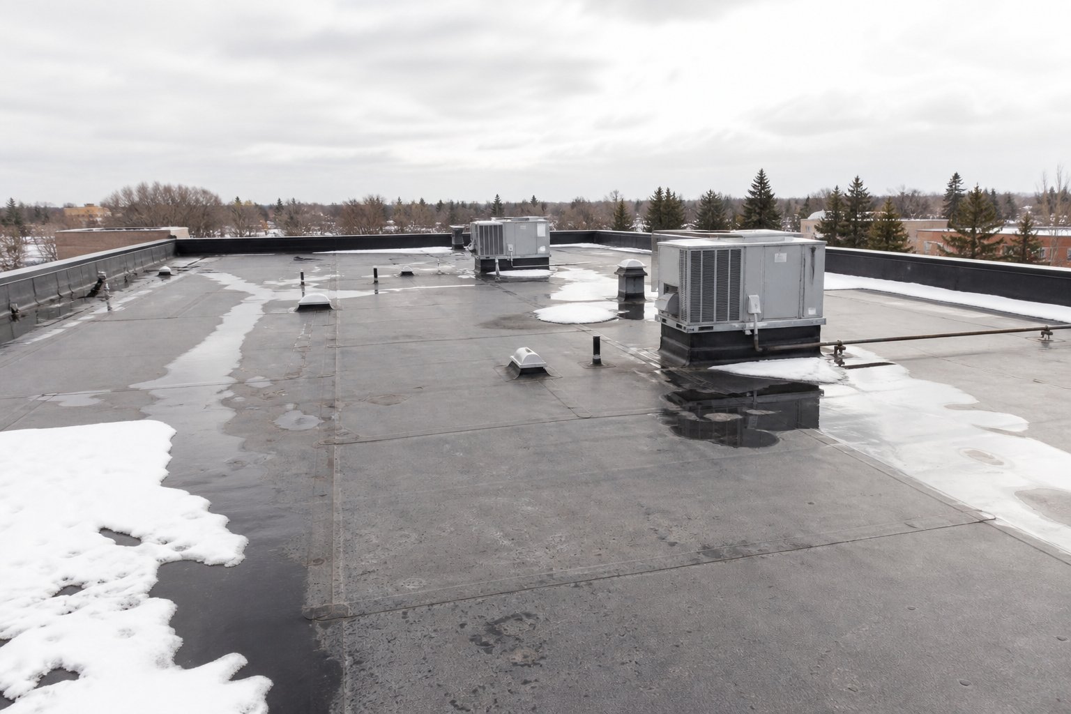 The Complete Spring Flat Roof Inspection Checklist for Michigan Building Owners and Property Managers
